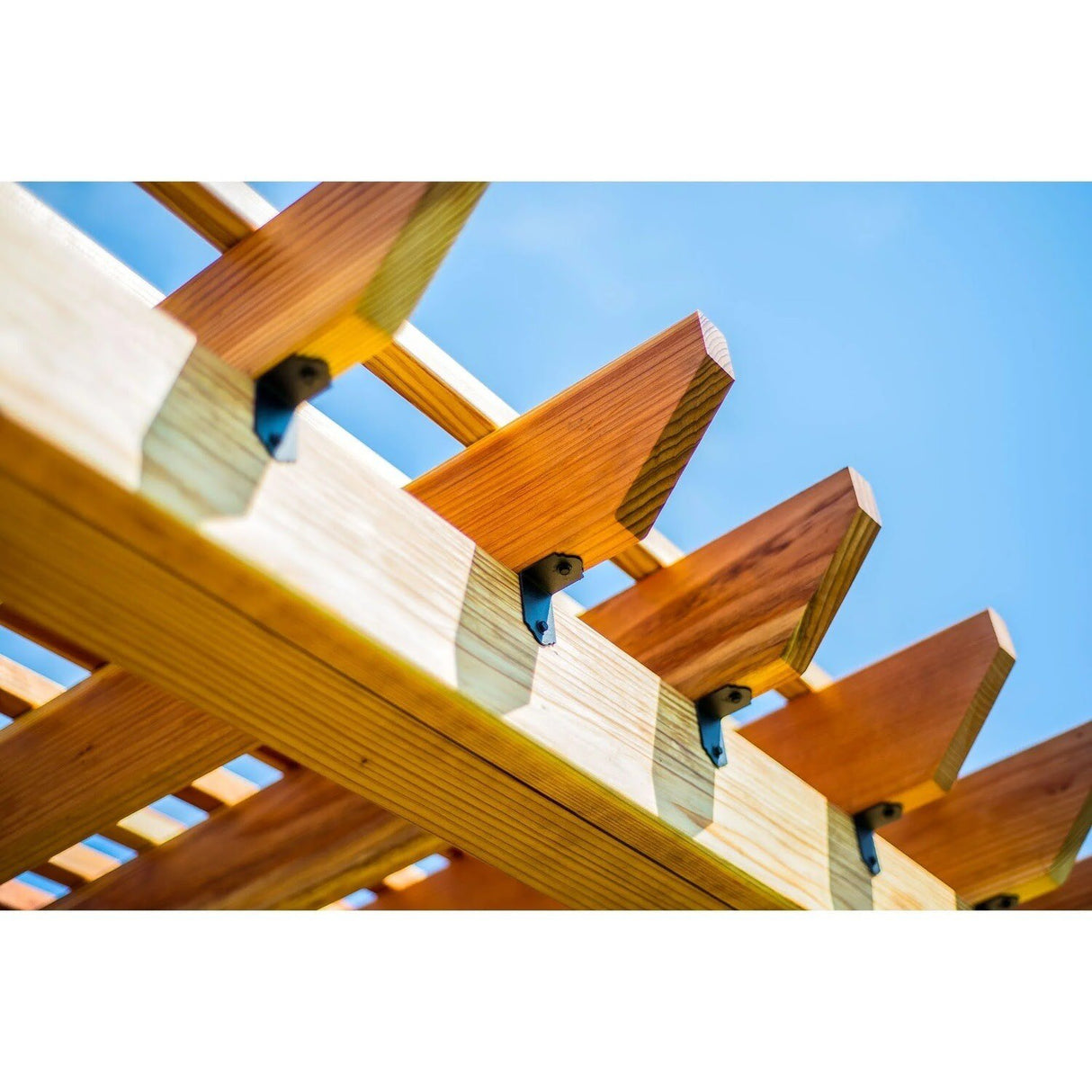 Simpson Strong-Tie APA21 (3") 12ga APA 90 Degree Ornamental L Angle - ZMAX/Black Powder Coated - 3