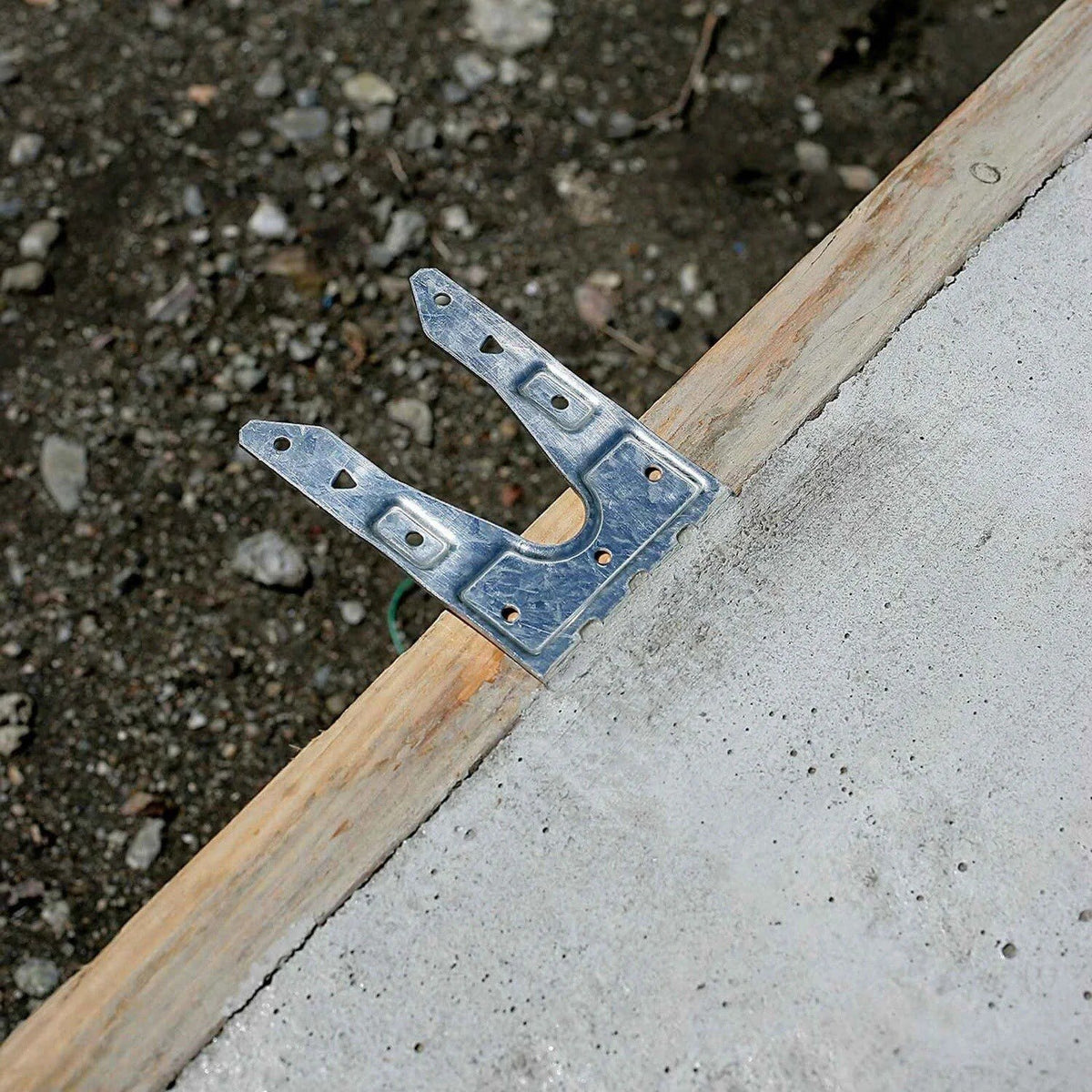 Simpson Strong-Tie MASA-B (16-Gauge) Mudsill Anchor Galvanized (2500 Pack) - 4