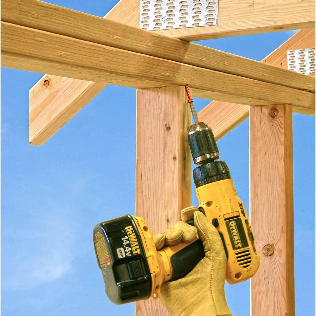 Simpson Strong-Tie SDWC15600-KT Strong-Drive(.155" x 4-1/2") T30 E-coat SDWC Truss Screw, Cap Head, Orange (50 Pack) - 9