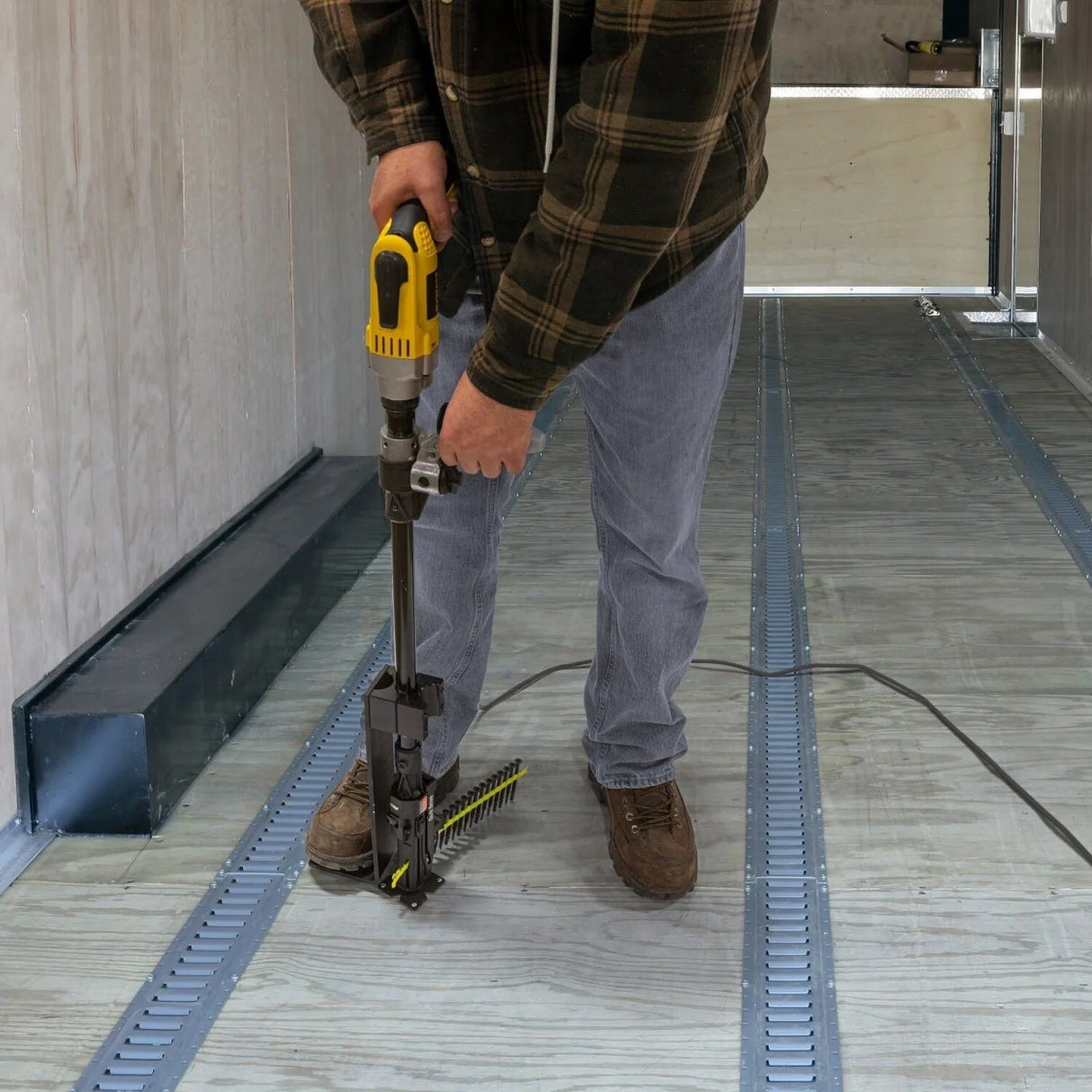 Simpson Strong-Tie PROHSD75M Quik Drive Wood-to-Steel Attachment for Systems - 2