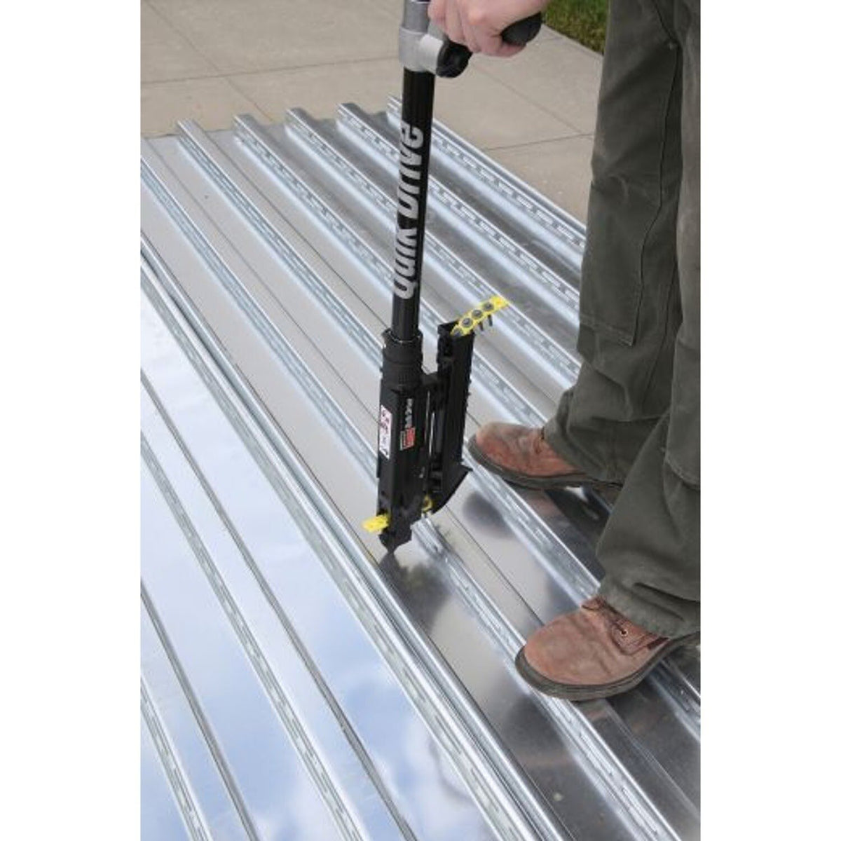 Simpson Strong-Tie QDBGP300G2K Quik Drive Metal Roofing/Siding System Attachment with Extension and Profile Guides - 4