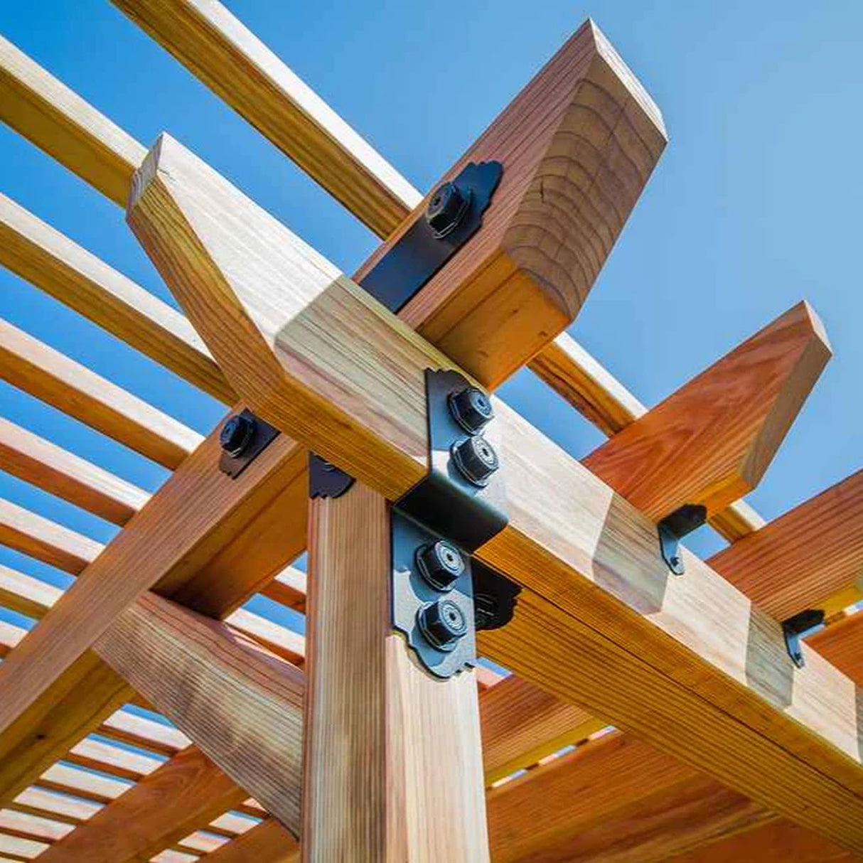 Simpson Strong-Tie APDJT2-6 (5" x 10") 12ga Deck Joist Tie - ZMAX/Black Powder Coated - 4