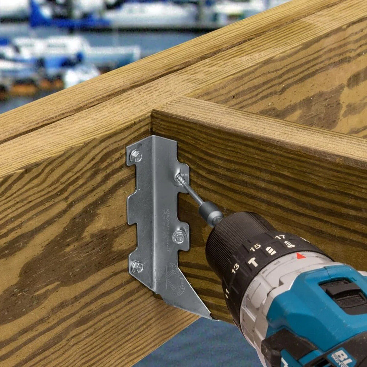 Simpson Strong-Tie SD9212SS-R500 Strong-Drive (#9 x 2-1/2") SD Connector SS Screw, 1/4" Hex Head,Type 316 (500 Pack) - 4