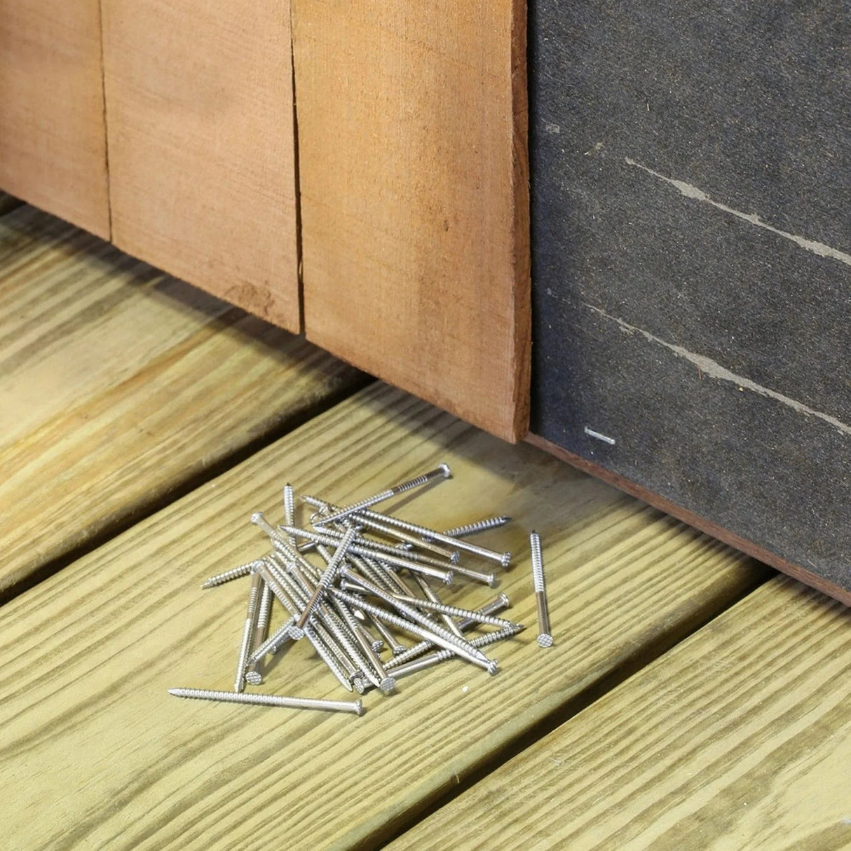 Simpson Strong-Tie S3SN71 (1-1/4" x .083") Shake and Shingle Siding/Roofing Nail Type 304 (1 lb. Tub) - 3