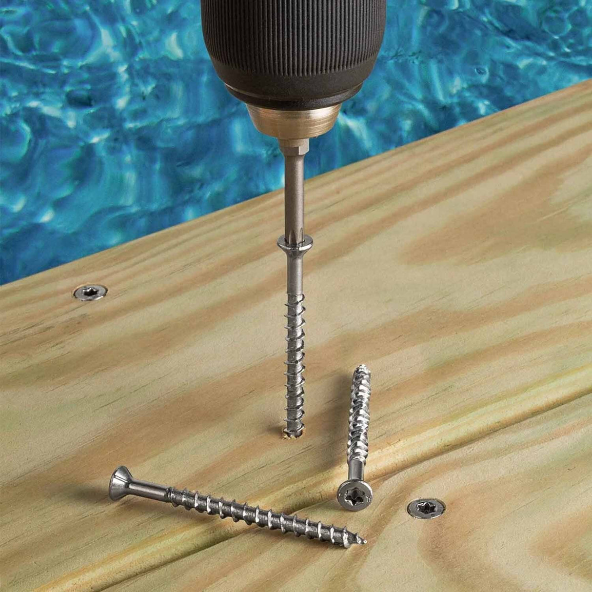 Simpson Strong-Tie T08250WPF5 Deck-Drive (#8 x 2-1/2") T-20 DWP Wood SS Screw, Flat Head, Type 316 (5 lb. Tub) - 8